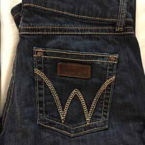 Lot of 3 Wrangler jeans